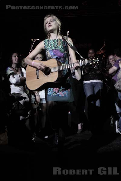 NADEAH - 2011-06-09 - PARIS - Point Ephemere - 